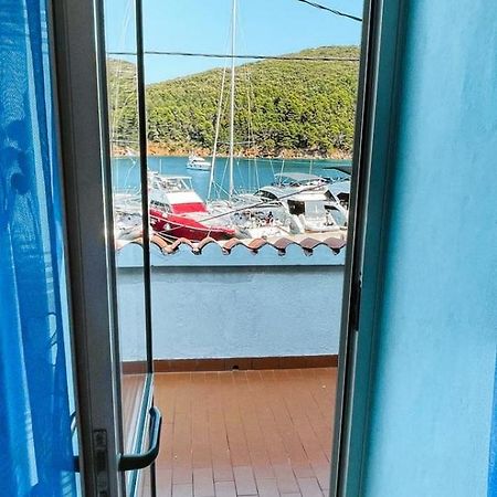 Guesthouse Porto Cres Exterior photo